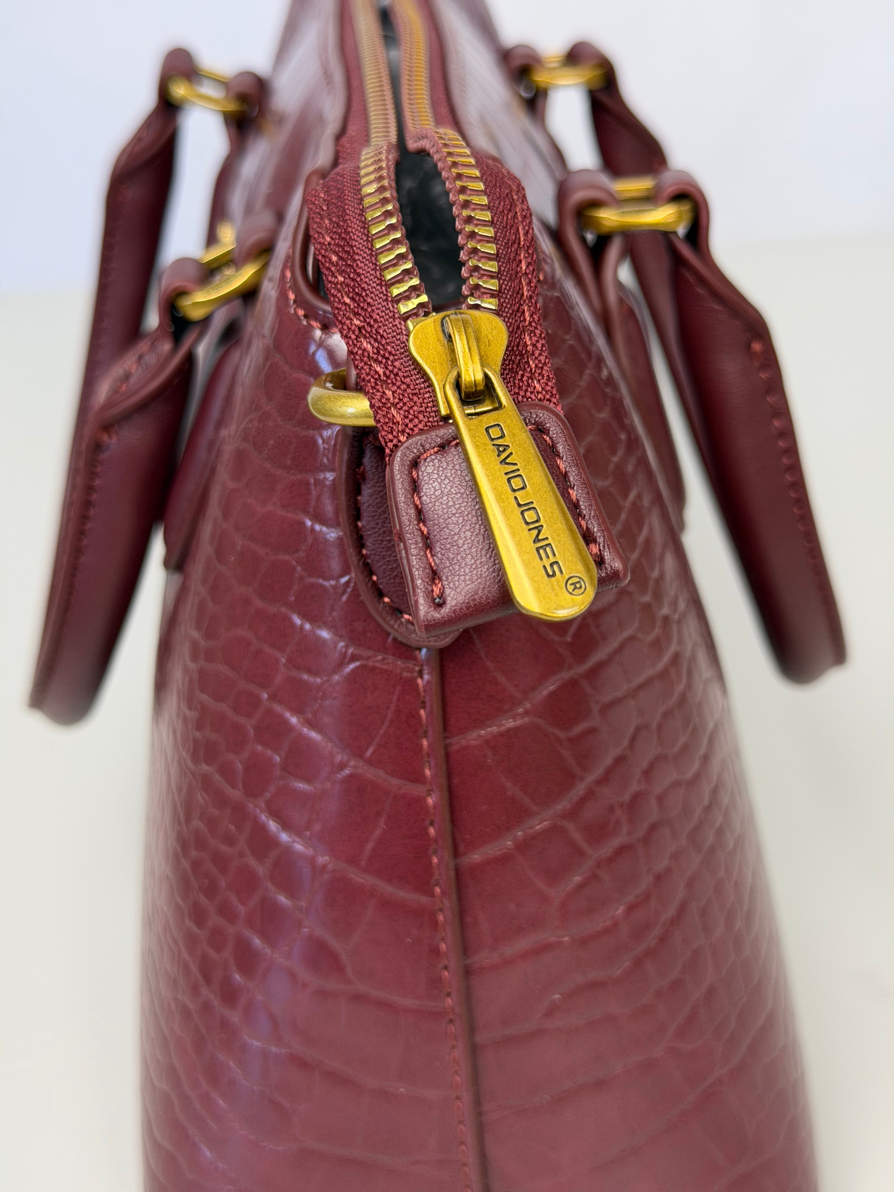 Sac Croco Red Wine